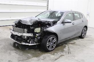 Uttjänta bilar auto BMW 1-serie 118 2023/12