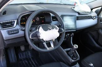 Renault Clio  picture 10