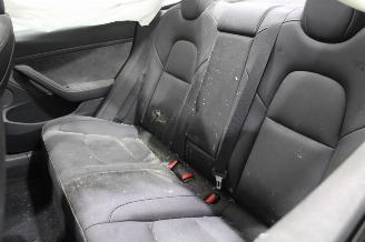 Tesla Model 3  picture 12