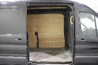 Ford Transit  picture 16