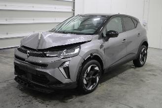 krockskadad bil auto Renault Captur  2025/4