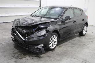 uszkodzony samochody osobowe Seat Leon  2024/5