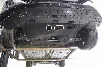 Peugeot 208  picture 16