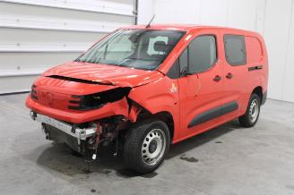 Auto incidentate Peugeot Partner  2025/2