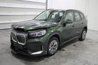 Unfallwagen BMW iX1  2024/2