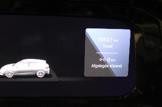 Volkswagen Golf  picture 13