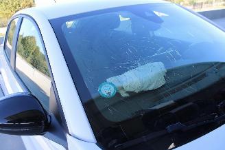 Peugeot e-208  picture 24