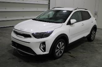 Coche accidentado Kia Stonic  2025/2