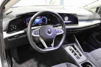 Volkswagen Golf  picture 9