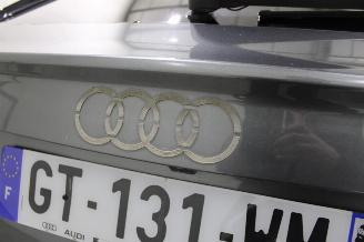 Audi Q3  picture 19