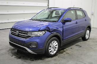 Vaurioauto  passenger cars Volkswagen T-Cross  2022/12