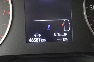 Renault Clio  picture 12