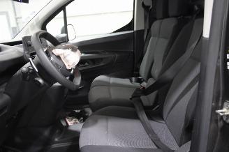 Peugeot Partner  picture 11