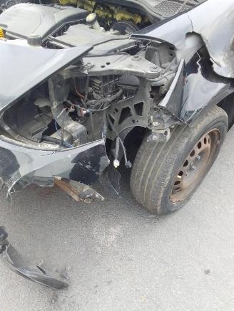 Renault Clio  picture 7
