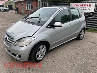 Vrakbiler auto Mercedes A-klasse  2010/0