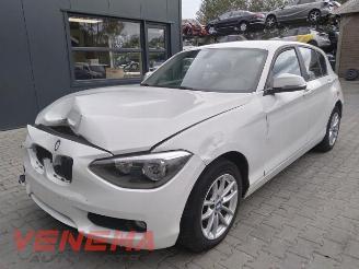 Vrakbiler auto BMW 1-serie 1 serie (F20), Hatchback 5-drs, 2011 / 2019 114i 1.6 16V 2014/4