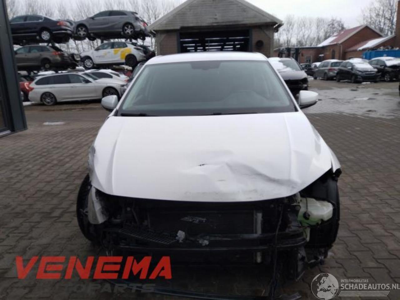 Volkswagen Polo Polo VI (AW1), Hatchback 5-drs, 2017 1.0 MPi 12V