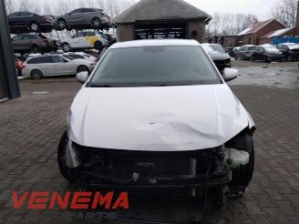 krockskadad bil bedrijf Volkswagen Polo Polo VI (AW1), Hatchback 5-drs, 2017 1.0 MPi 12V 2018/8