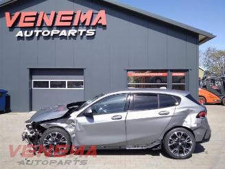Vrakbiler auto BMW 1-serie 1 serie (F70), Hatchback, 2024 120 1.5 TwinPower Turbo 12V 2025/12