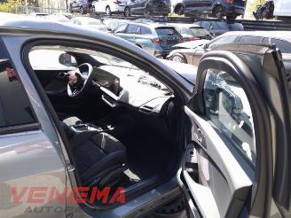 BMW 1-serie 1 serie (F70), Hatchback, 2024 120 1.5 TwinPower Turbo 12V picture 16
