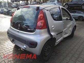 Peugeot 107 107, Hatchback, 2005 / 2014 1.0 12V picture 5