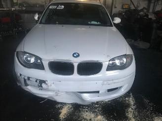 Uttjänta bilar auto BMW 1-serie BENZINE - 1600CC - 6VIT 2010/1