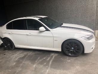 demontáž osobní automobily BMW 3-serie E90 - BENZINE - 2000CC 2011/9