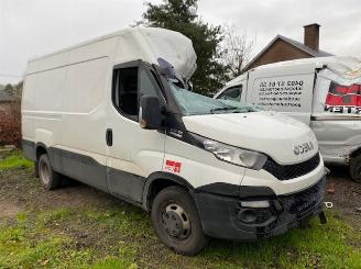 Salvage car Iveco Daily 2016 3.0D AUT. 125KW 2016/1