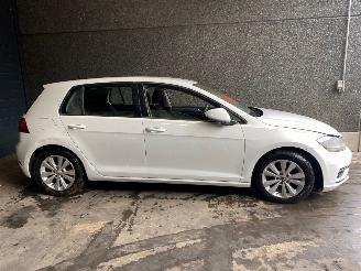 Volkswagen Golf Golf VII (AUA) Hatchback 2012 / 2019 1.0 TSI 12V Hatchback  Benzine 999cc 81kW (110pk) FWD picture 2
