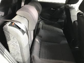 Volkswagen Polo (6R) Hatchback 2009 / 2017 1.2 12V BlueMotion Technology Hatchback  Benzine 1.198cc 51kW (69pk) FWD picture 18