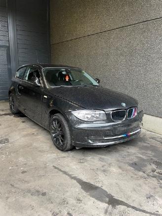 Uttjänta bilar auto BMW 1-serie  2010/1