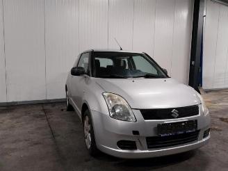 Vrakbiler auto Suzuki Swift Swift (ZA/ZC/ZD1/2/3/9), Hatchback, 2005 / 2010 1.3 VVT 16V 2007/1