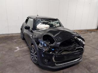 disassembly passenger cars Mini Cooper Mini (F56), Hatchback 3-drs, 2013 1.5 12V Cooper 2019/7