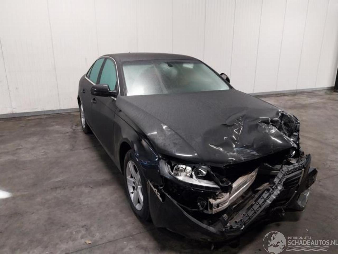 Audi A4 A4 (B8), Sedan, 2007 / 2015 2.0 TDI 16V