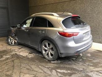 Infiniti QX70 QX70, SUV, 2013 3.0d V6 AWD picture 2