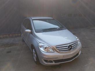 demontáž osobní automobily Mercedes B-klasse B (W245,242), Hatchback, 2005 / 2011 2.0 B-180 CDI 16V 2007/5