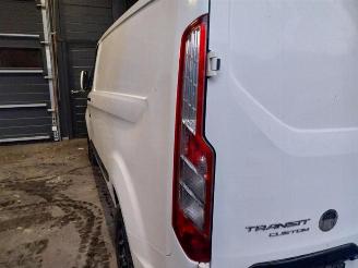 Ford Transit Transit Custom, Van, 2011 / 2023 1.0 12V Ecoboost PHEV picture 13