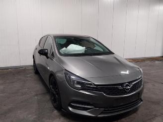 Vrakbiler auto Opel Astra Astra K, Hatchback 5-drs, 2015 / 2022 1.5 CDTi 105 12V 2021/6