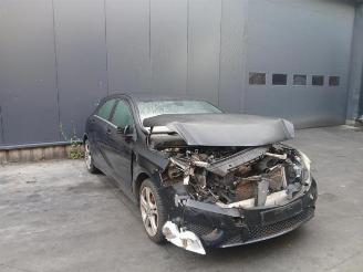 Autoverwertung Mercedes A-klasse A (W176), Hatchback, 2012 / 2018 1.6 A-180 16V 2014/3