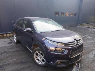 Salvage car Citroën C4 cactus C4 Cactus (0B/0P), Hatchback 5-drs, 2014 1.2 PureTech 110 12V 2018/8
