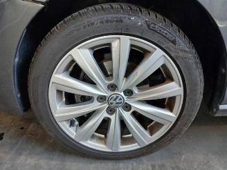 Volkswagen Polo Polo V (6R), Hatchback, 2009 / 2017 1.2 12V picture 25