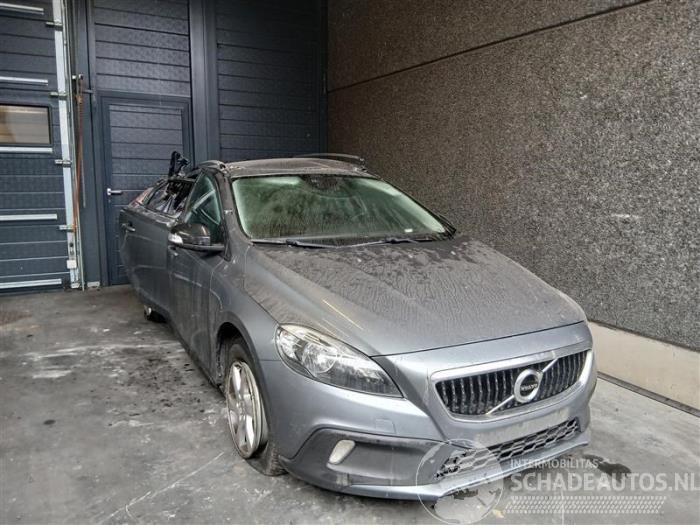 Volvo V-40 V40 Cross Country (MZ), Hatchback 5-drs, 2012 / 2019 2.0 D2 16V