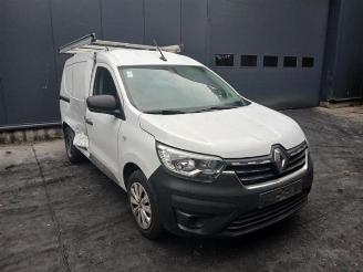 Uttjänta bilar auto Renault Express Express, Van, 2021 1.3 TCE 100 16V 2023/11