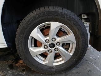 Ford Transit  picture 9