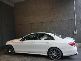 Mercedes E-klasse E (W213), Sedan, 2016 / 2023 E-220d 2.0 Turbo 16V picture 9