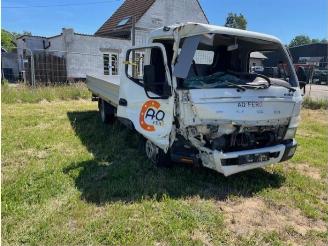 Vrakbiler auto Mitsubishi Canter  2020/2