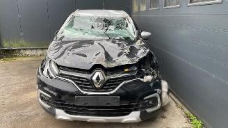 Renault Captur  picture 2