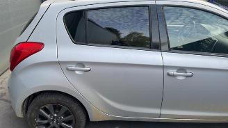 Hyundai I-20 i20, Hatchback, 2008 / 2015 1.2i 16V picture 3