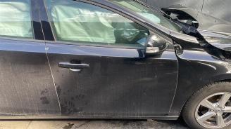 Volvo V-40 V40 (MV), Hatchback 5-drs, 2012 / 2019 2.0 D2 16V picture 8