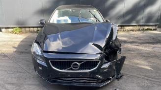 Volvo V-40 V40 (MV), Hatchback 5-drs, 2012 / 2019 2.0 D2 16V picture 2
